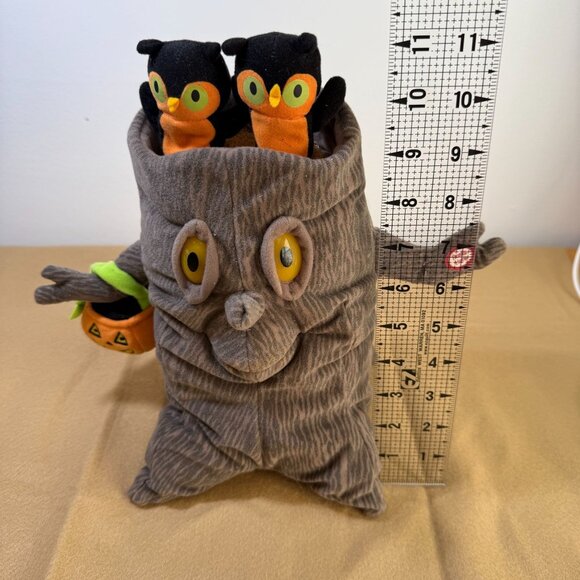 Hallmark Spooky Tree Plush Owls Halloween Decor Vintage - Picture 9 of 9